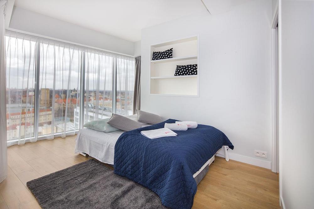 Capital Apartments - Towarowa Познан Екстериор снимка